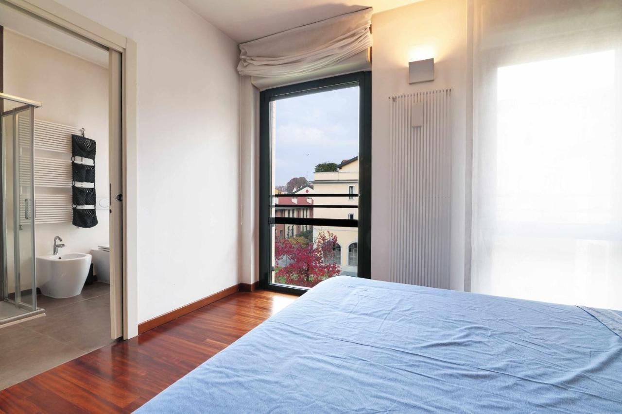Npa20 Luxury Large Apartment In Navigli District Milan Exterior photo