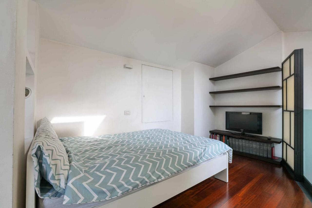 Npa20 Luxury Large Apartment In Navigli District Milan Exterior photo