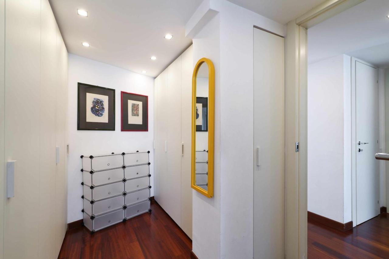 Npa20 Luxury Large Apartment In Navigli District Milan Exterior photo