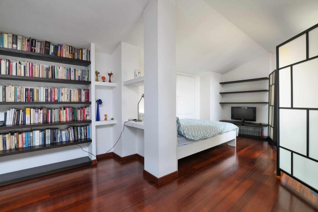 Npa20 Luxury Large Apartment In Navigli District Milan Exterior photo