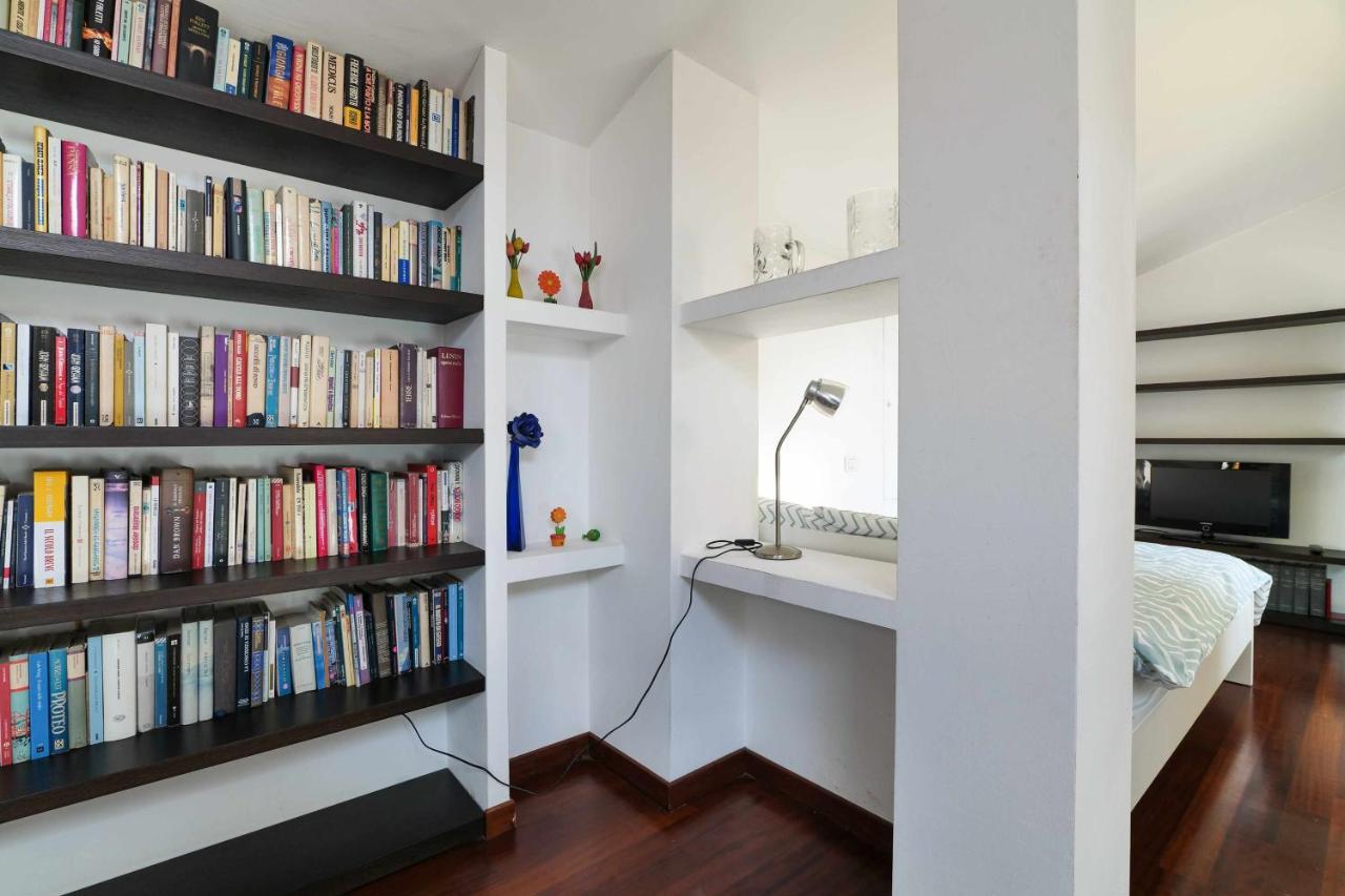 Npa20 Luxury Large Apartment In Navigli District Milan Exterior photo