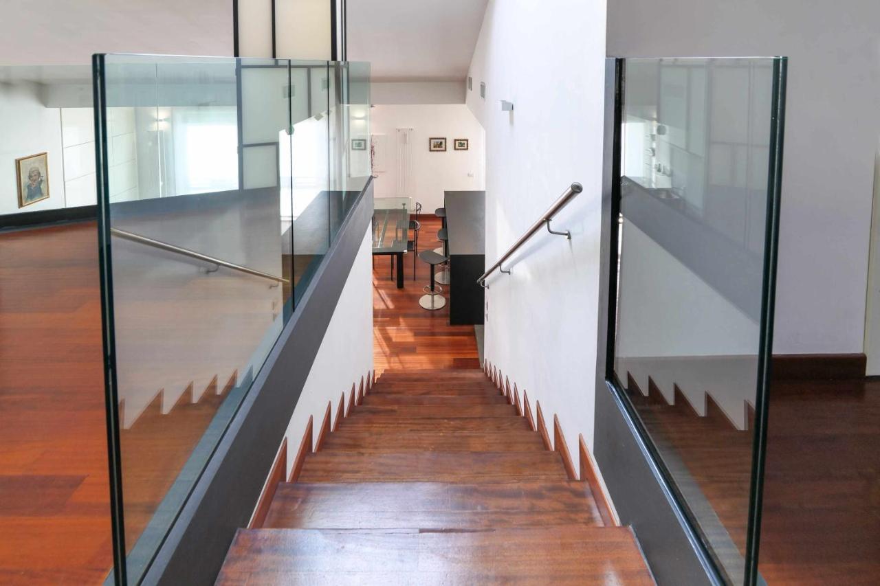 Npa20 Luxury Large Apartment In Navigli District Milan Exterior photo